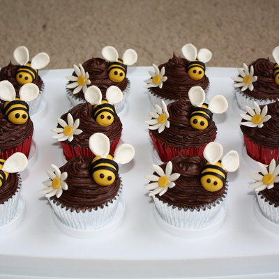 Bumble Bee Cupcakes