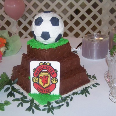 Manchester United Soccer Cake