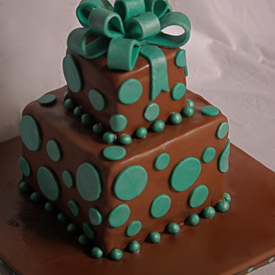 Bow Cake
