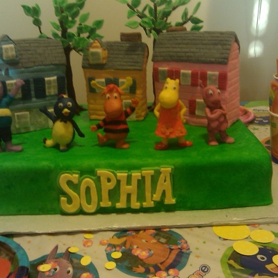 Backyardigans Cake