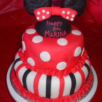 Minnie Mouse Cake