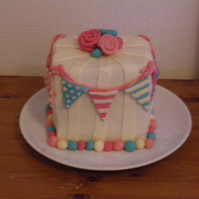 Bunting Cake