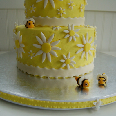 Daisy Cake