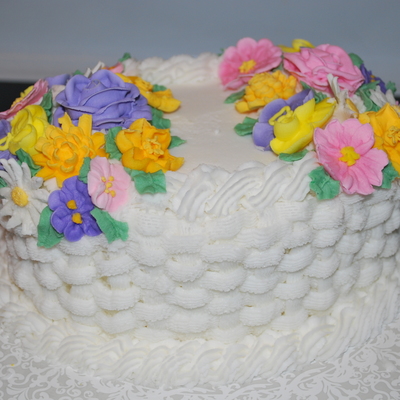 Basket Weave With Flowers