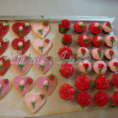 Valentine Cupcakes & Cookies