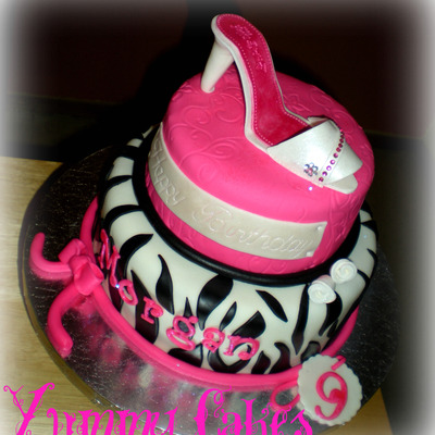 Girlie Cake