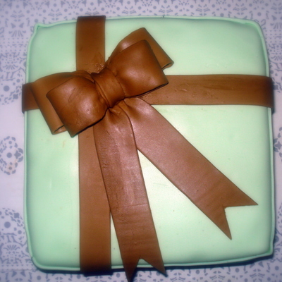 Gift Box Cake