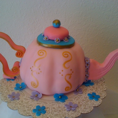 Teapot Cake