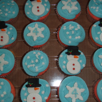 Snowman Cupcakes