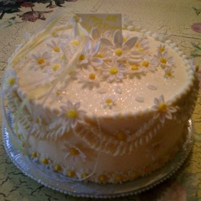 Daisy_Cake_New_2.jpg