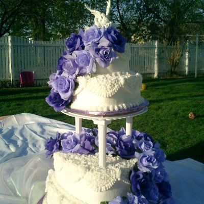 Show_Cakes_And_Wedding_Cake_00.jpg