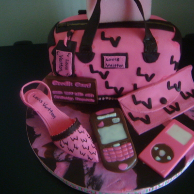 Louie Bag Cake