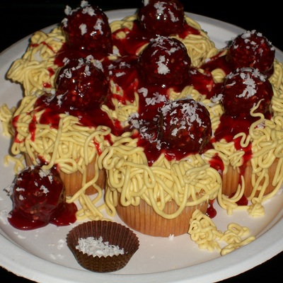 Spaghetti & Meatballs