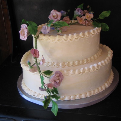 Anniversary Cake With Garland Of Roses And Sweetpeas