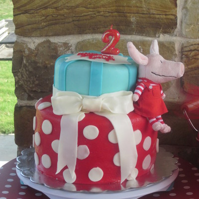 Olivia The Pig Birthday Cake