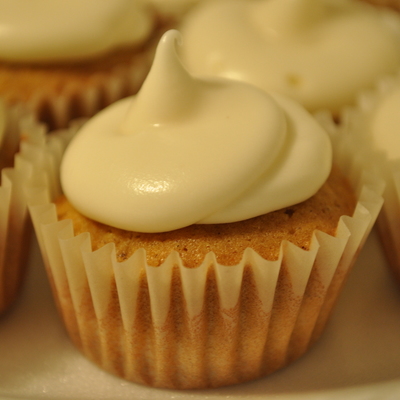 Mini Pumpkin Cupcakes With Cream Cheese Frosting