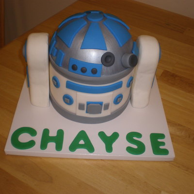 R2D2 Cake