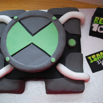 Ben 10 Omnitrix Cake