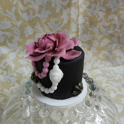 Elegant Mini Cake