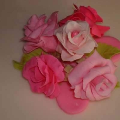 Quilted Fondant With Gumpaste Roses