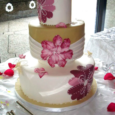 Floral Applique Inspired Wedding Cake!