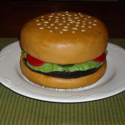 Hamburger Cake