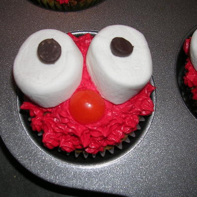 Elmo Cupcakes