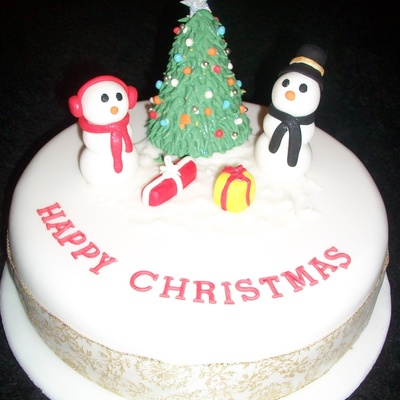 Snowman And Christmas Cake Tree