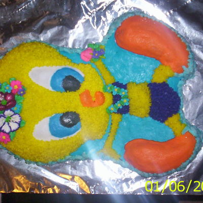 Pool Partying Tweety