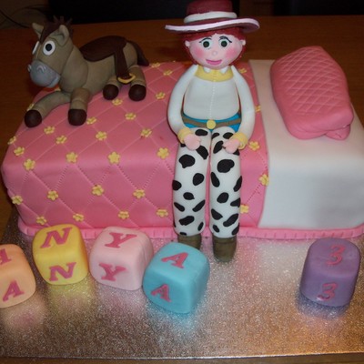 Toy Story Bulls Eye And Jessie Cake