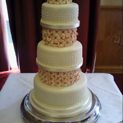 Hydranger Wedding Cake