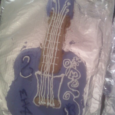 Guitar Cake