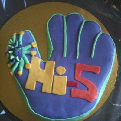 Hi-5 Cake