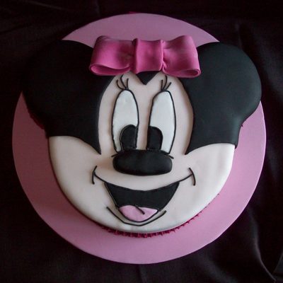 Minnie Mouse Cake