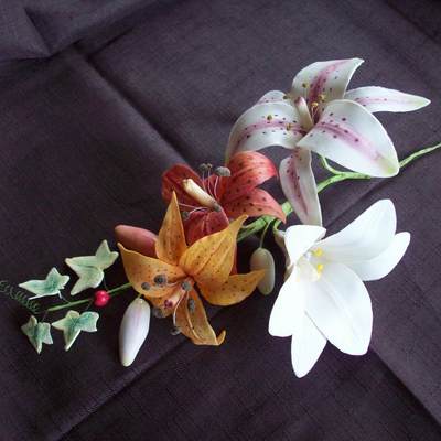 Lily Spray
