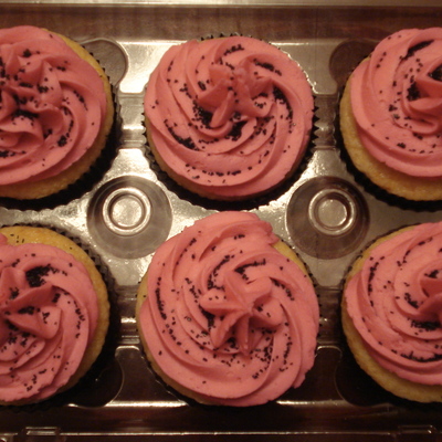 Pink & Black Cupcakes