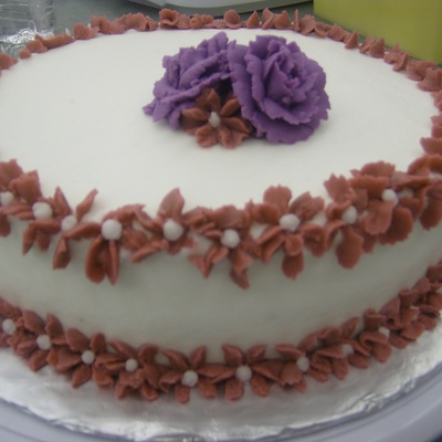 Cake # 2 - 1St Cake With Roses