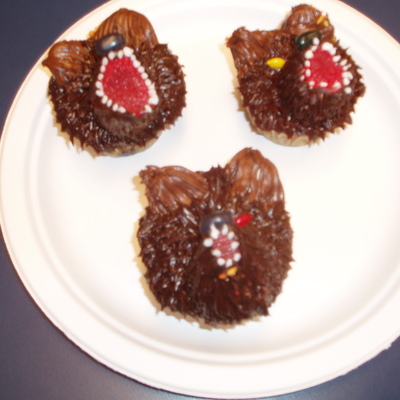 Wearwolves, Ghosts And Brains-Yummy!