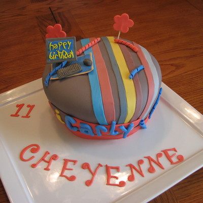 Icarly Cake