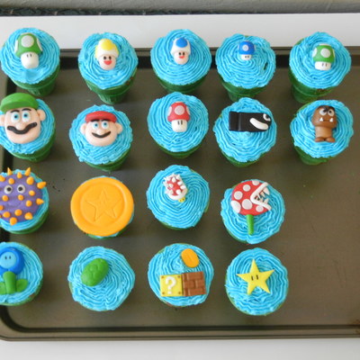 Maro Brothers Ice Cream Cup Cakes