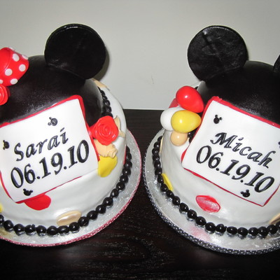 Mickey And Mini Mouse Cakes