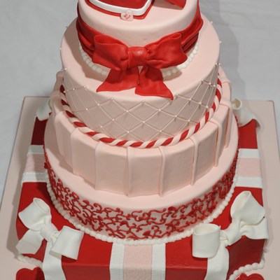 Be My Valentine Wedding Cake