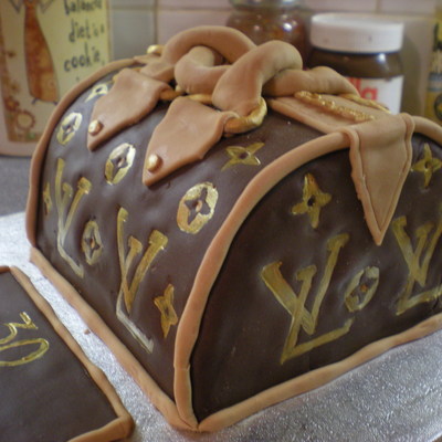 Louis Vuitton Purse/handbag Cake