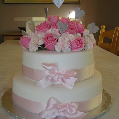 Round Wedding Cake