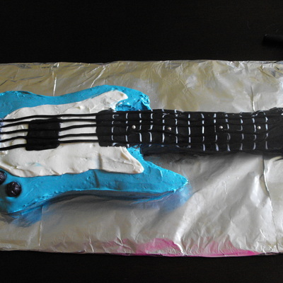 Guitar Cake