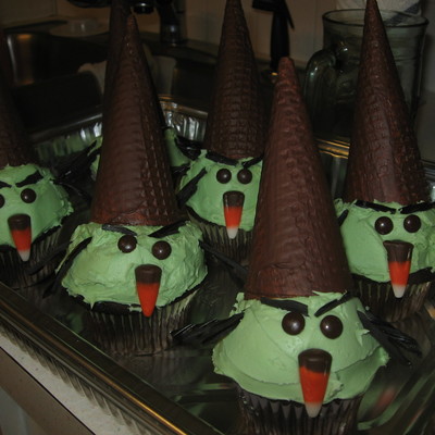 Witchy Cupcakes!