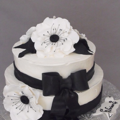 Black And White Cake