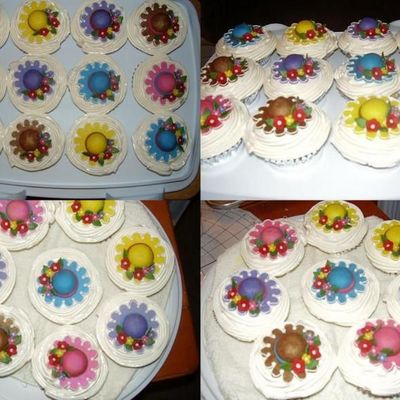Hats On Cupcakes