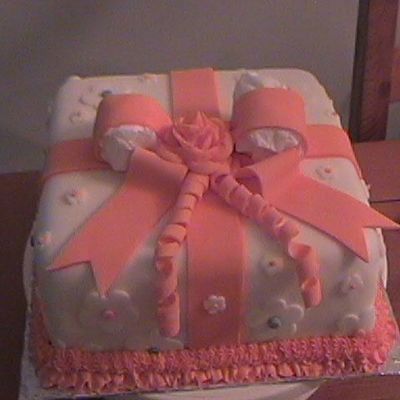 White & Orange Present Cake