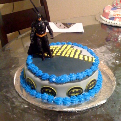 4 Year Old's Batman Birthday Cake